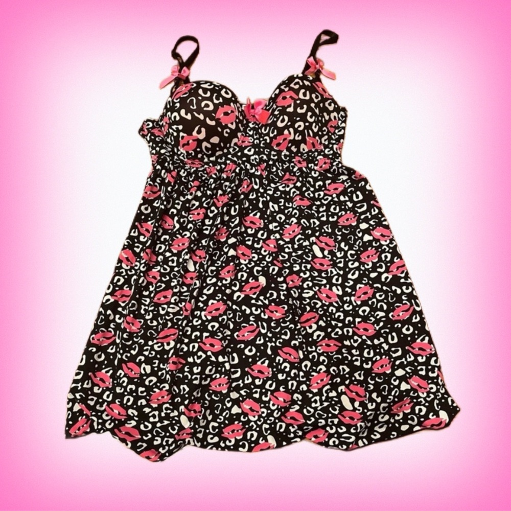 Y2K babydoll top